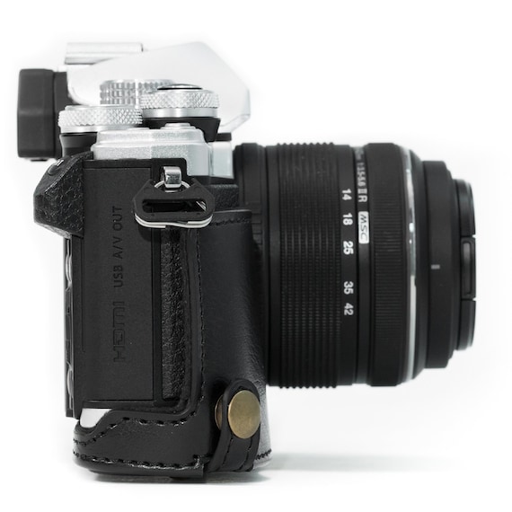 Olympus OM-D E-M10 Mark II, E-M10 (14-42mm) Ever Ready Leather