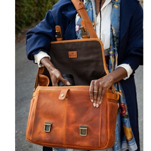 Torres Pro Leather Vintage 16 Laptop Bag Camera Bag Briefcase Satchel Portfolio Notebook Tablet Messenger Bag for Men & Women, Business image 3