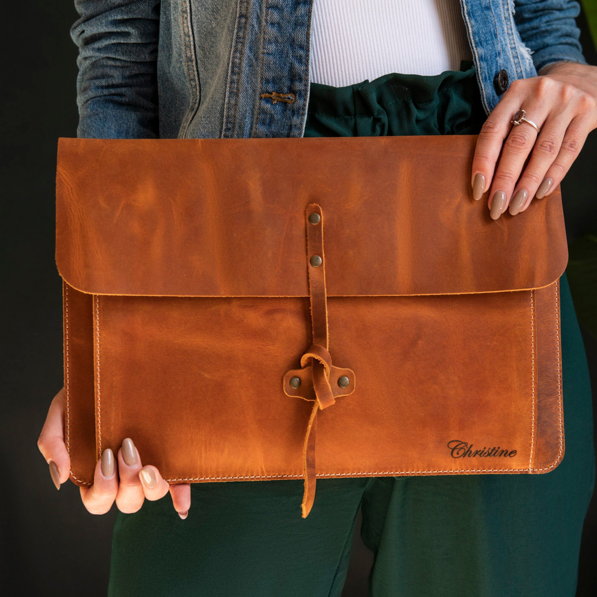 Personalized Top Grain Leather Bag for MacBook Pro and Air - Etsy