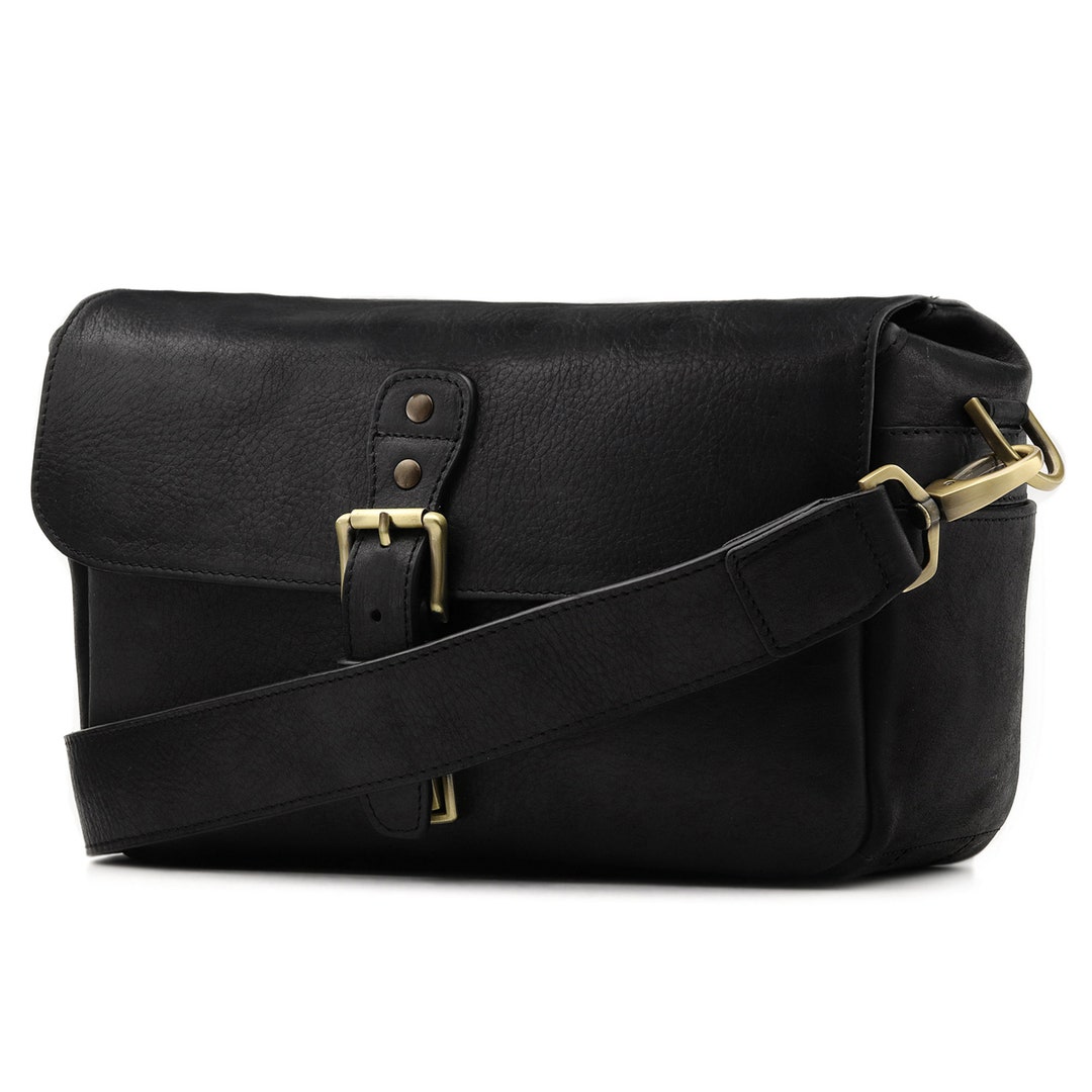 Personalized Italian Leather Messenger Bag Camera Bag for Mirrorless