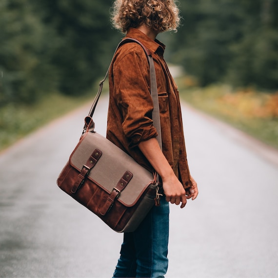 Where to Buy a High-Quality Vintage Designer Bag That is Guaranteed  Authentic - Adventure á la Mode