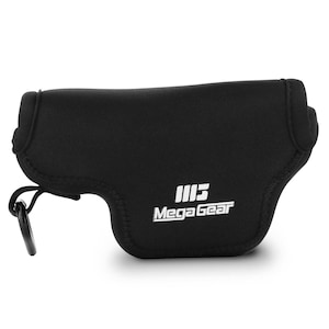Può includere: Custodia per fotocamera nera con cerniera e logo "Mega Gear" bianco.