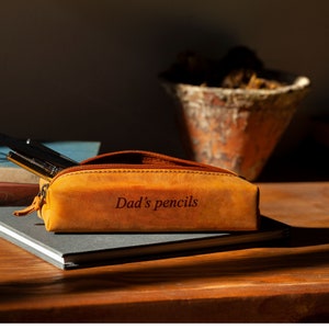 Personalized Pen Pouch Top Grain Leather, Hand Crafted Cosmetic Case, Pencil Pouch, High Quality Makeup Case, Custom Pencil Case with Zipper