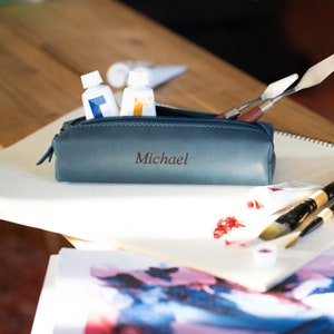 Personalized Hand Crafted Top Grain Leather Zip Pen Case, Pencil Bag, High Quality Cosmetic Case, Custom Makeup Bag, Classic Look Pen Pouch