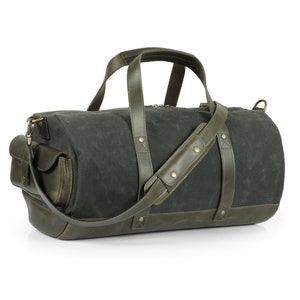 Handcrafted Top Grain Leather Weekender Bag High-Quality image 4