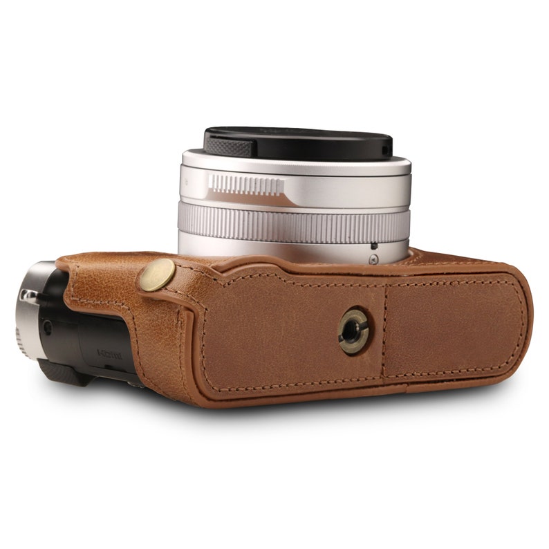 Fine Leather Camera Half Case & Strap Compatible with Leica D-Lux 7 image 5