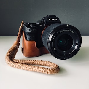 Cinturino da polso e da collo per fotocamere reflex e DSLR - Nero / Marrone / Verde - Piccola / Media / Grande
