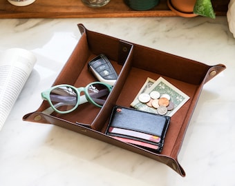 Gepersonaliseerde handgemaakte lederen bureau-organizer, vang alle lade, aangepaste opberglade, valet lade, decoratieve bureau lade, ijdelheid lade