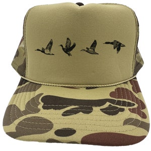 Duck Hunting Hat, Flying Ducks, Waterfowl Trucker Hat, Hunting Hat, Adjustable Snapback, Waterfowl Hunting, Hunting Gift, Duck Hunter Gift