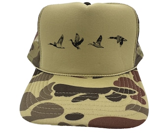 Sombrero de caza de patos, patos voladores, sombrero de camionero de aves acuáticas, sombrero de caza, snapback ajustable, caza de aves acuáticas, regalo de caza, regalo de cazador de patos