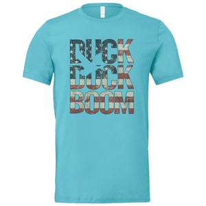 Camicia da caccia alle anatre, USA Duck Duck Boom, Camicia per uccelli acquatici, Camicia da caccia, Regalo per gli uomini, T-shirt patriottica, Caccia agli uccelli acquatici, T-shirt da cacciatore di anatre SEA GREEN