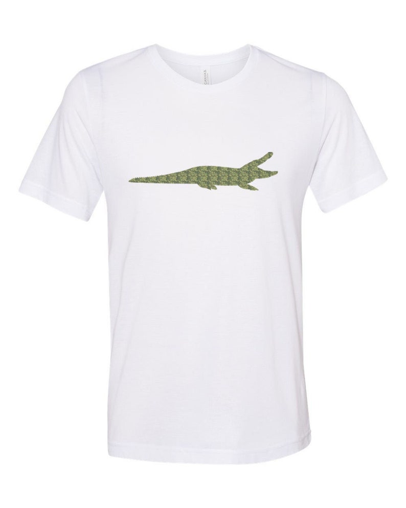 brand of shirt with alligator