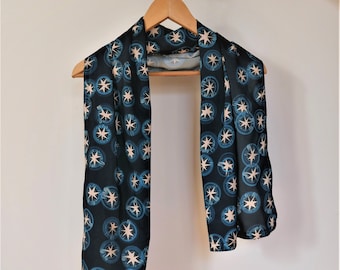 Scarf with unique science-inspired design, Bouba/Kiki effect