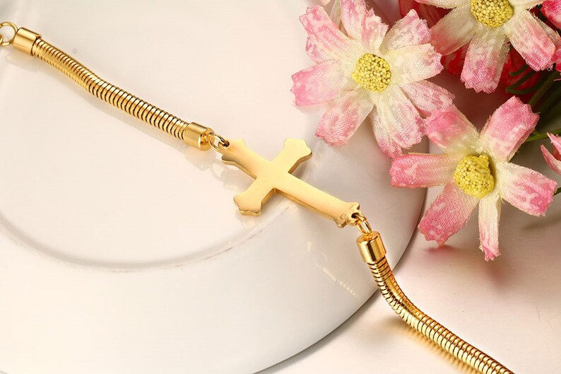 Amore Jewell Ladies Bracelet Elegant Cross design with shiny rhinestones wedding Christmas birthday Gift fashion accessory