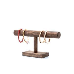 Jewelry bracelet deals bar and stand