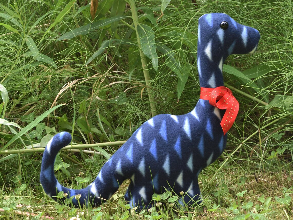 brontosaurus long neck