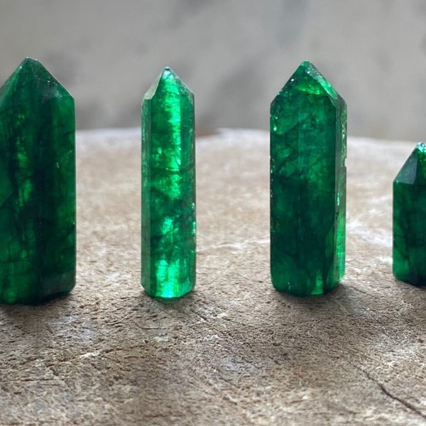 Esmeralda natural rara da Zâmbia, cristais de cura, pedras preciosas, pedra do mês de maio, rochas, minerais, ideal para decoração de casa, joias, presentes, etc.