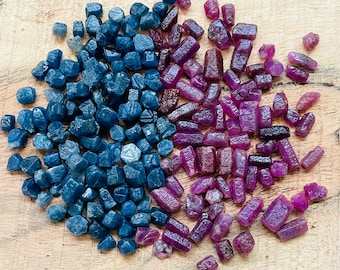 Rohe Rubin- und Saphirkristalle, unbehandelte Edelsteine, Heilkristalle (200 Karat)