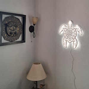 Maori Turtle LED wall lamp
