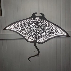 Handcrafted unique manta ray ceiling chandelier "Rosemary"