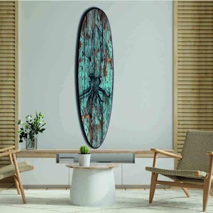 Surfboard with squid in vintage style