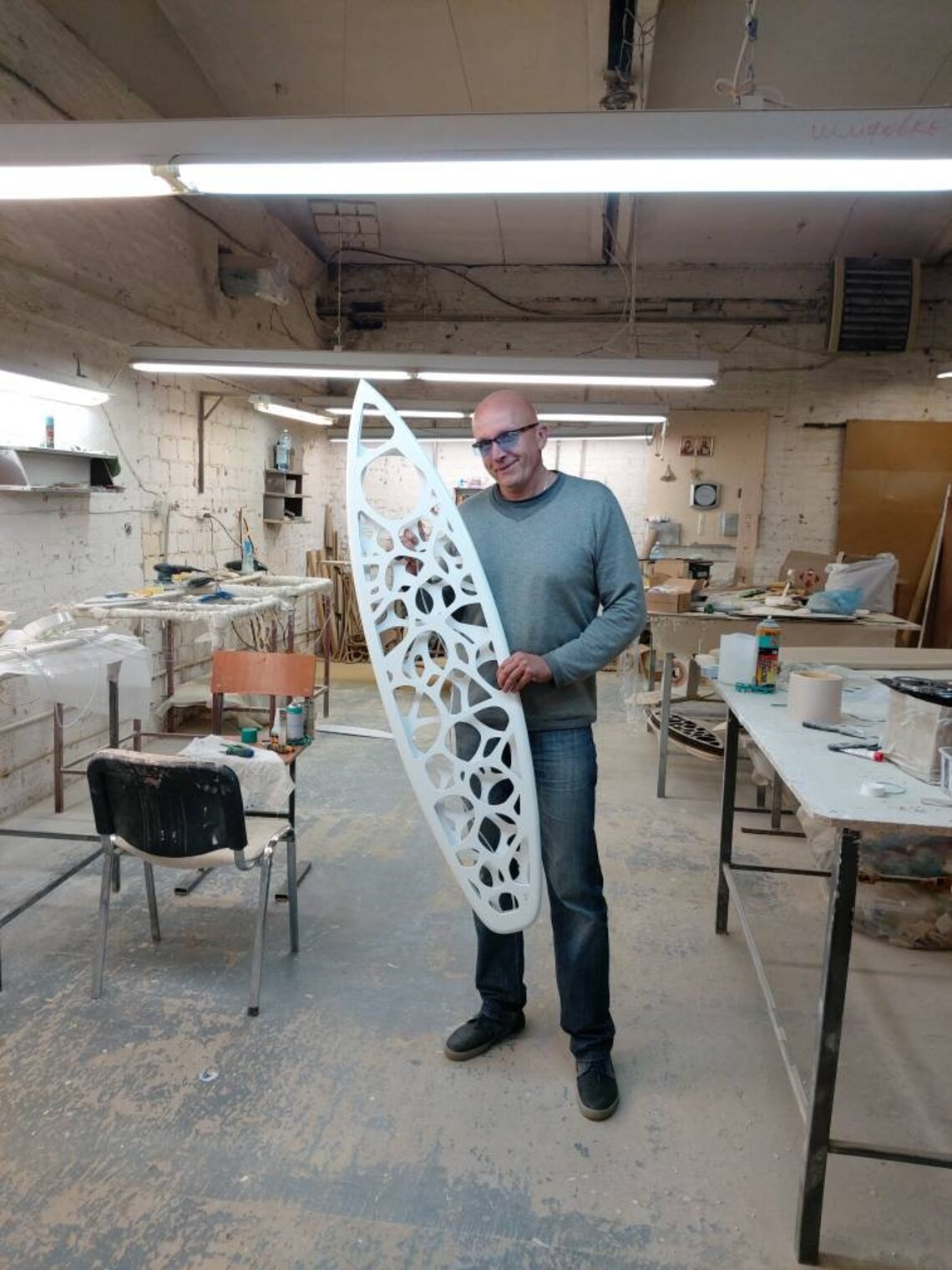Surfboard Shaped Wooden Decorative Chandelier With Carved Sea Ripple ...
