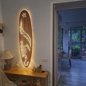 Surfboard LED Wall Light – Turtle Maori Pattern Coastal Sconce