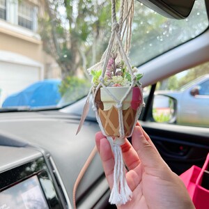 ESMERALDA - Miniature Car Plant Hanger