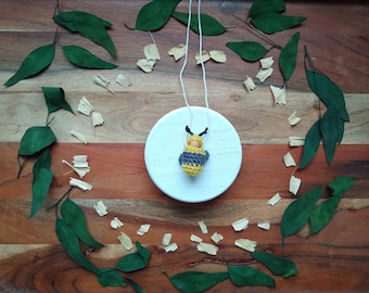 Honeybee, Kid Necklace, Montessori Inspired, Waldorf Inspired, Birthday Gift, Creative Play, Nature Necklace, Peg Doll Necklace