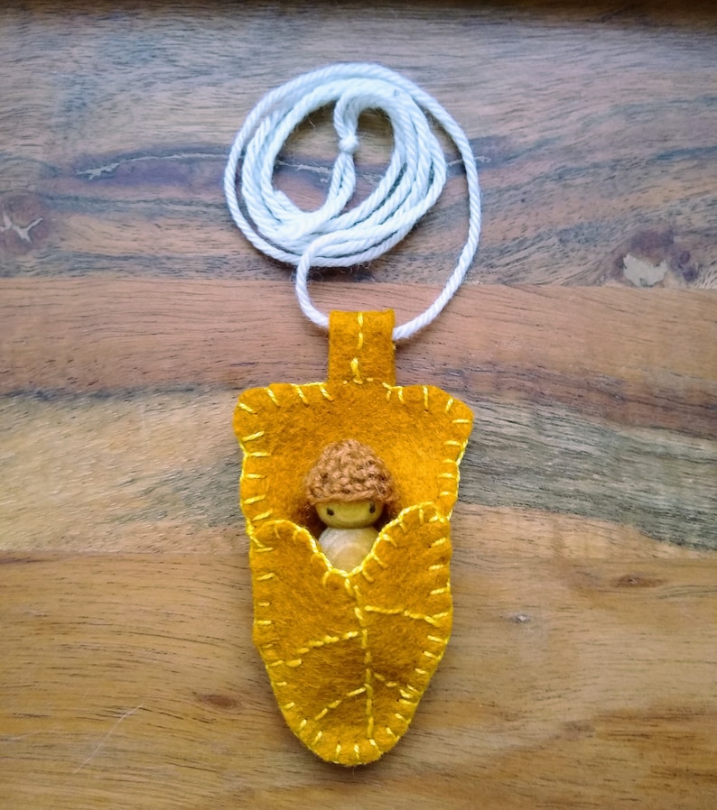 Elm Leaf Baby Peg Doll Necklace