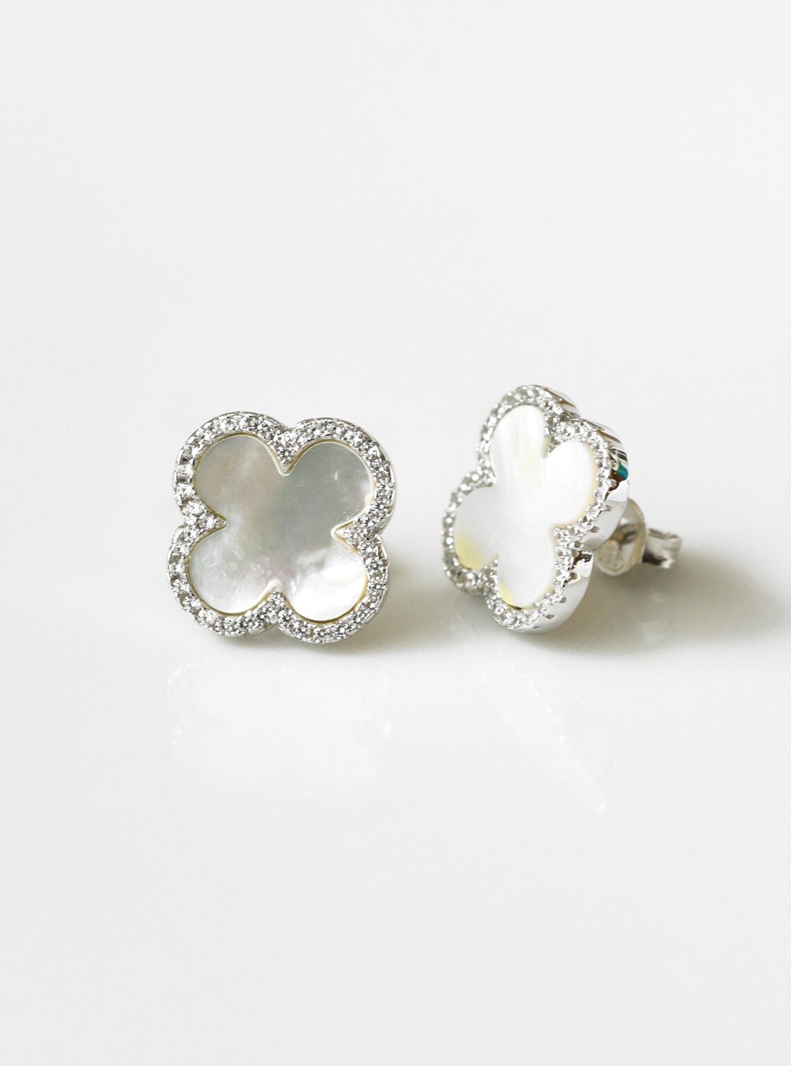 CLOVER MOP 3 MOTIFS GOLD EARRINGS