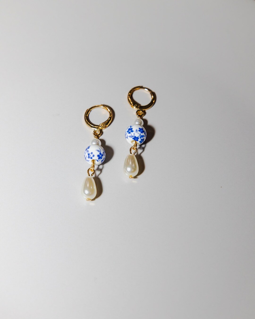 Catalina Droplet Earrings