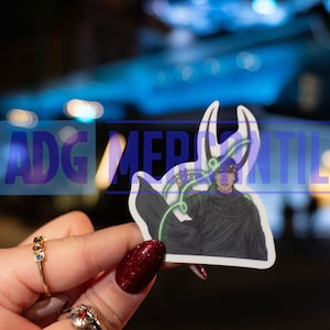 M82 Loki God of Stories seizoen 2 Finale Marvel-sticker