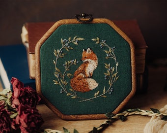 Foxy original hand embroidery| Fox hand embroidery| Woodland  animal Hand Embroidery| Animal hoop embroidery