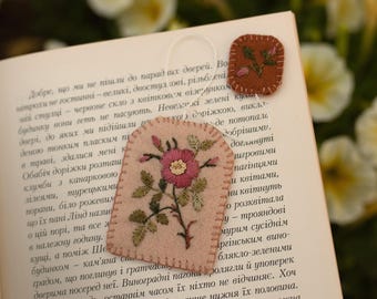 Hand embroidered teabag bookmark |Floral bookmark| Felt bookmark| Embroidered bookmark| Gift for readers