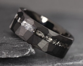 Meteorit Ring, Gehämmert Ehering, Herren Trauring, Herrenring Versprechen, Schwarzer Mann Ring, Herrenring Meteorit, Wolfram Herrenring