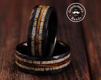 Hirschgeweih-Ring, Whiskey-Fass-Ring, Herren-Ehering, Holzring, schwarzer Herrenring, gehämmerter Ring, Ehemann-Jubiläumsgeschenk, Geweih-Ring