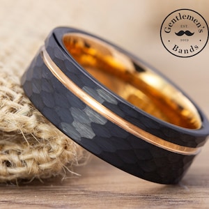 Black Hammered Wedding Band, Mens Brushed Black Band, Faceted wedding band, Rose gold strip, Man Wedding Ring, Mens Engagement Ring, Promise