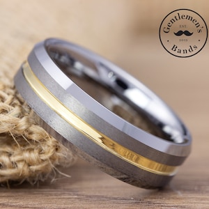Zilveren en goud gegroefde herentrouwring, gouden herentrouwring, herenzilveren ring, wolfraamcarbide band, jubileumring