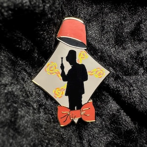 Doktor Emaille Pin | Doctor Who inspiriert Revers Abzeichen, Whovian Geschenk, Dr Who Emaille Pins, Cosplay Zubehör, Zeit und Raum Pins