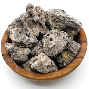 Copal - Peruvian Black Incense Resin, Purification and Protection Incense, Natural Incense Resin, Granular Incense, Copal Negro from Peru