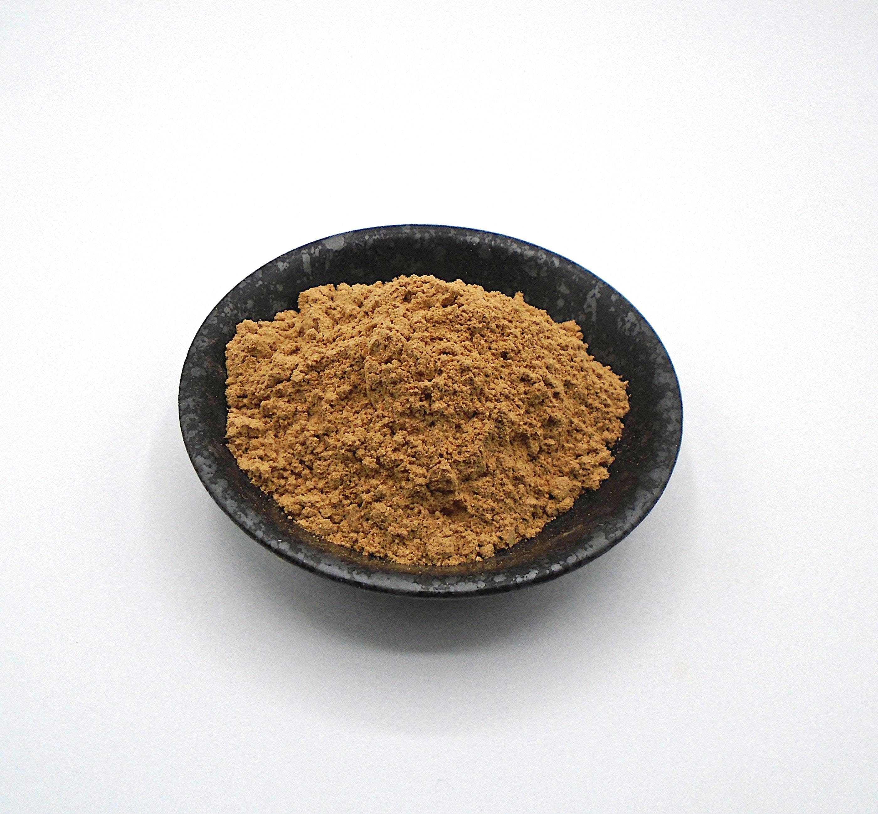 Himalaya-Zedernholz-Pulver: Natürliche Räucherbasis (Cedrus