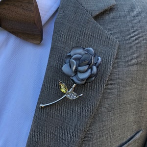 Rose Flower Gray Lapel Pin, Enamel Pin, Wedding Lapel Pin Flower ...