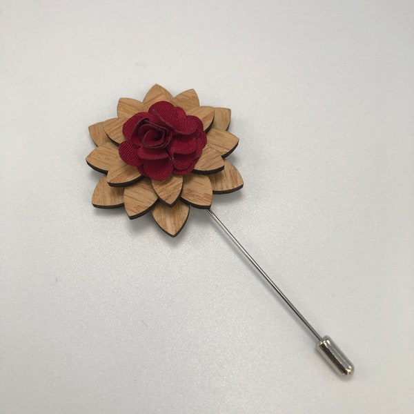 Épingle à revers Broche en bois Fleur, Homme bois Mariage Boutonnière, Cadeau pour les palefreniers.