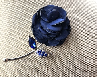 Blue Flower Lapel Pin, Blue Wedding Groomsmen boutonniere. Blue Brooch Pin men women. Lapel pins for wedding