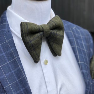 Mens Bowtie and Pocket Square Wedding Pre Tied Wool Bow Tie - Etsy