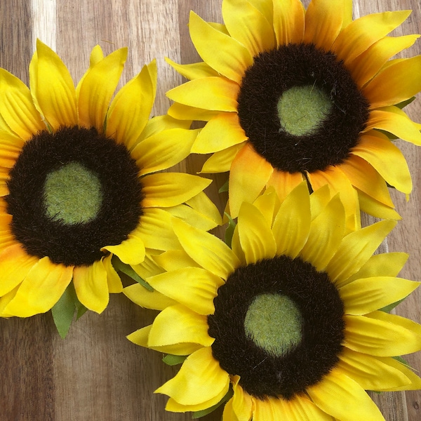 Sunflower hair clip • floral hair clips • festival hair clips, summer hair clips