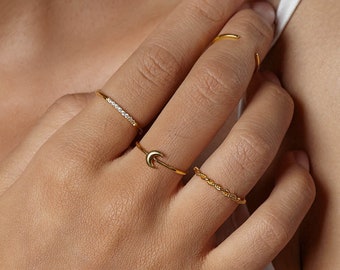 Tiny Moon Ring, Gold Moon Ring, Minimal Moon Ring, Crescent Moon Ring, Moon Ring, Delicate Moon Ring, Gold Stacking Ring, Dainty Jewelry