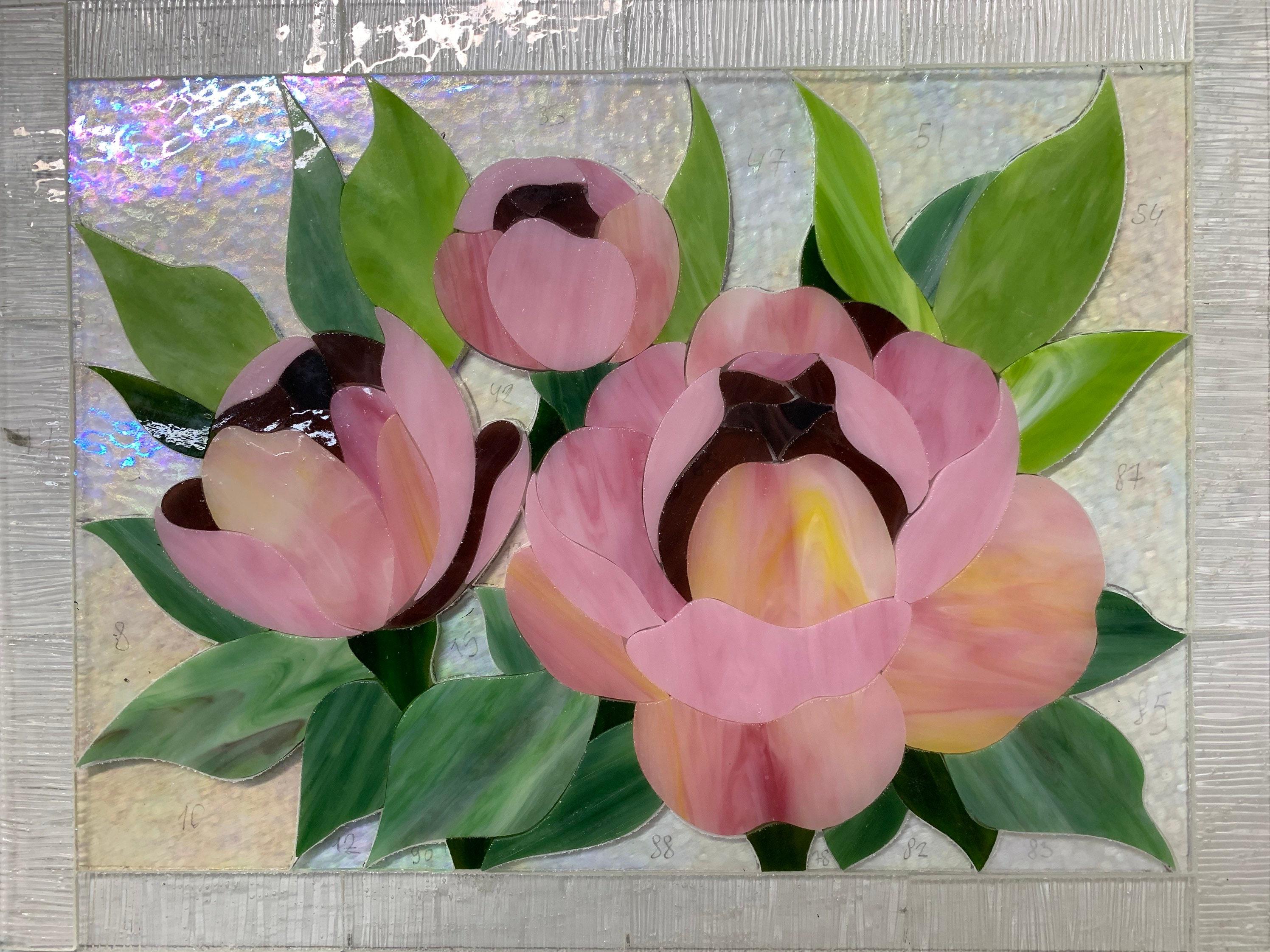 ピンクの牡丹のステンドグラスパネル、手作りの花柄窓掛け 11.5x15.5
