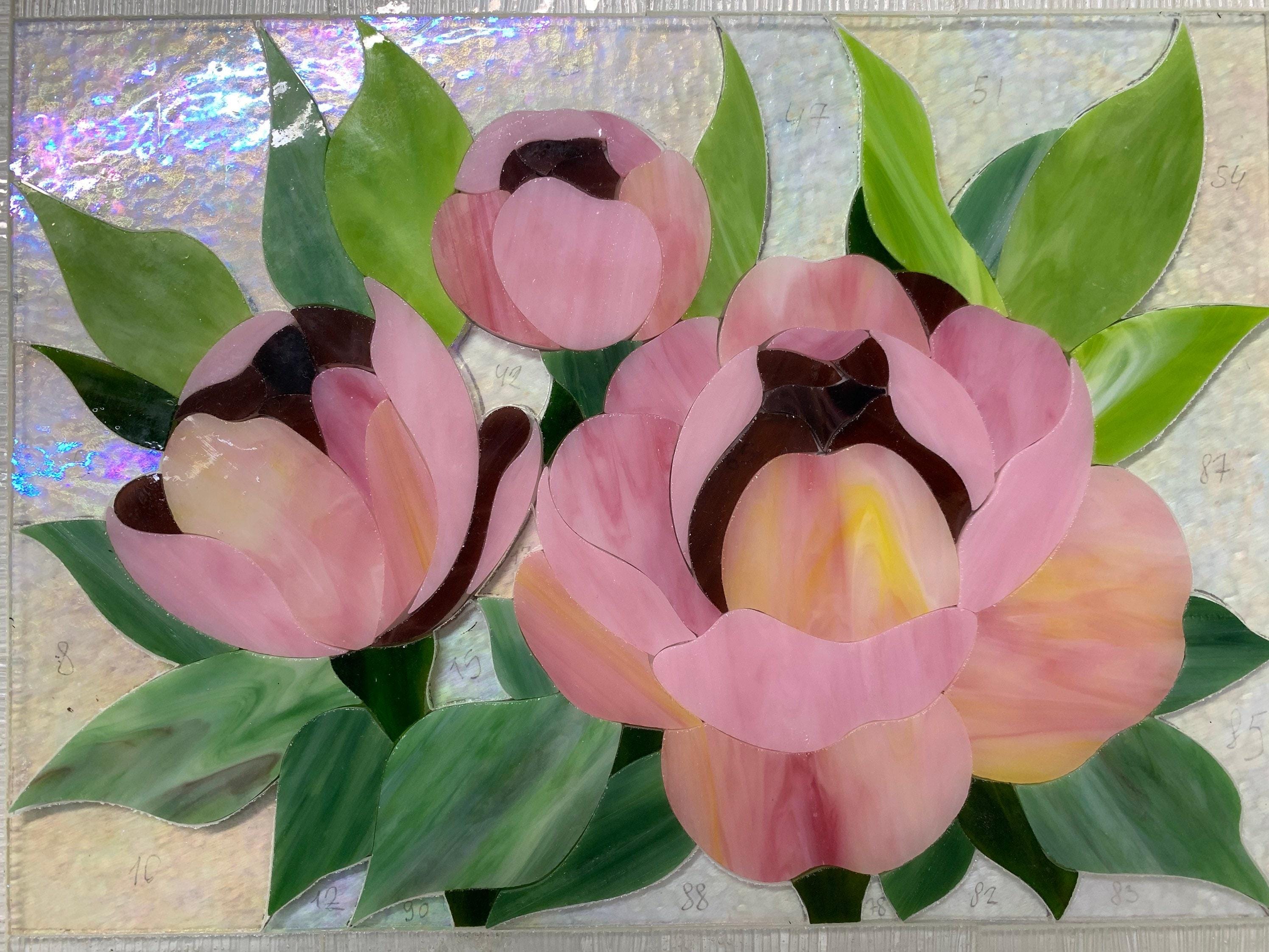 ピンクの牡丹のステンドグラスパネル、手作りの花柄窓掛け 11.5x15.5
